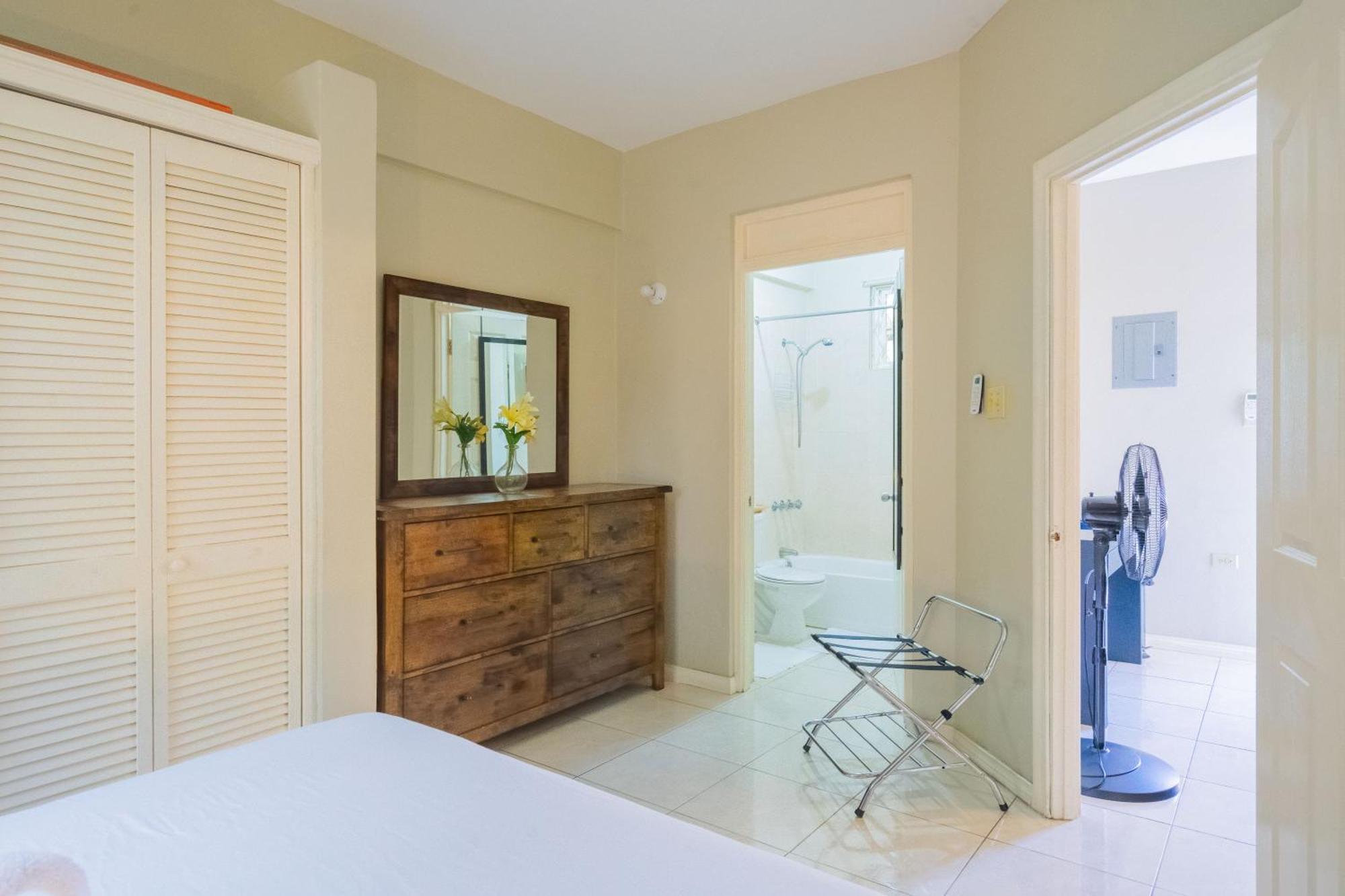 Musgrave Annex- Comfy 1 Bedroom Apartment On The Ground Floor Kingston Extérieur photo